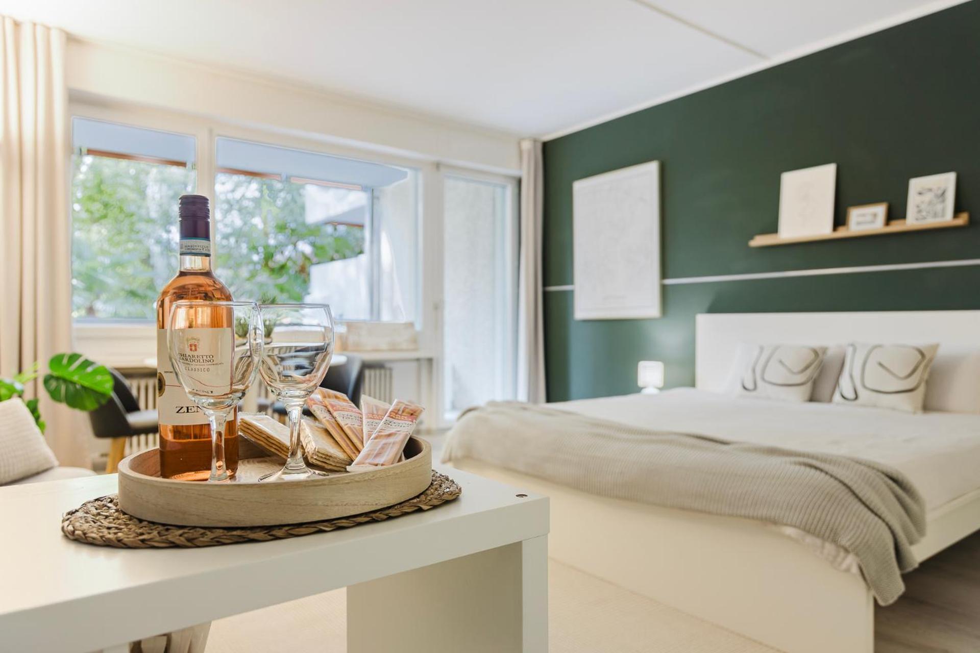 Luganersee, Pool, Strand, Parkplatz, Suite 204 Bissone Dış mekan fotoğraf