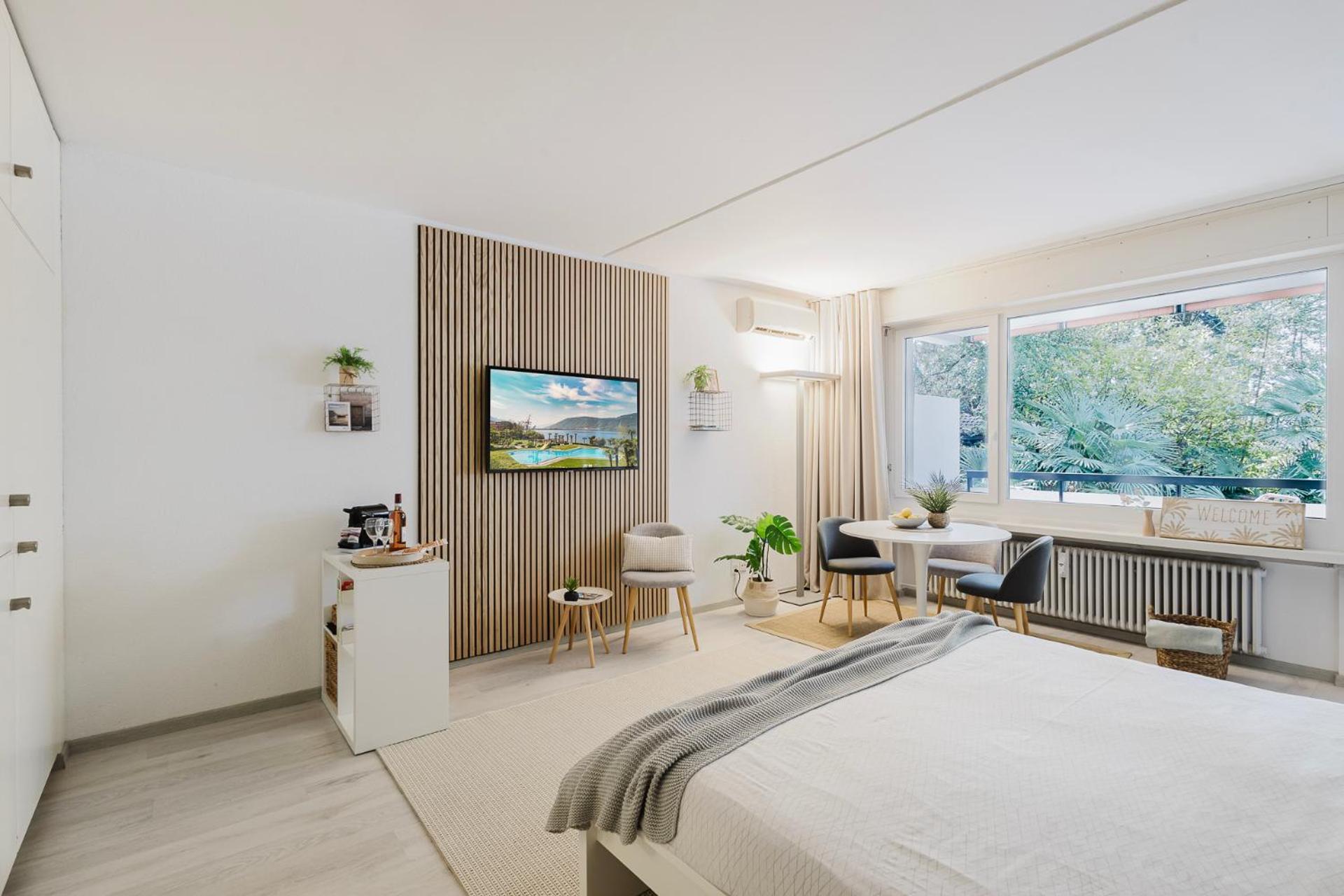 Luganersee, Pool, Strand, Parkplatz, Suite 204 Bissone Dış mekan fotoğraf